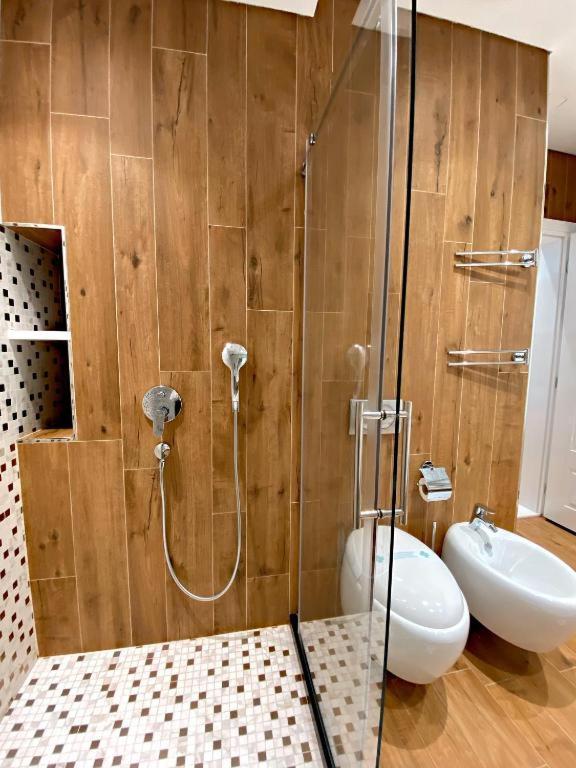 Crown Boutique Hotel Dıraç Dış mekan fotoğraf
