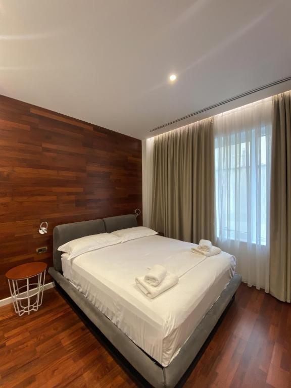 Crown Boutique Hotel Dıraç Dış mekan fotoğraf