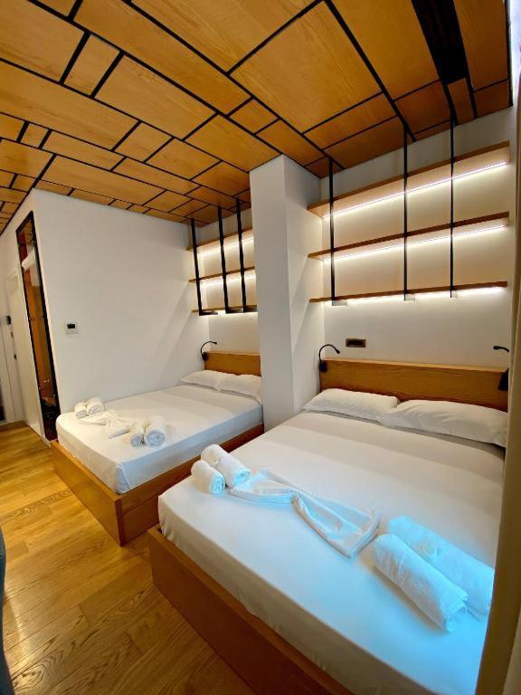 Crown Boutique Hotel Dıraç Dış mekan fotoğraf