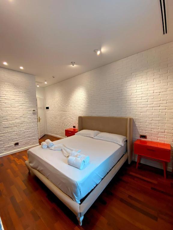 Crown Boutique Hotel Dıraç Dış mekan fotoğraf